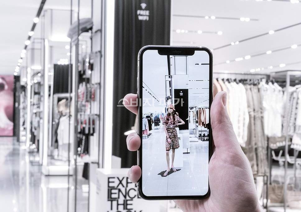 증강현실로 소비자에게 새로운 경험을 선사하는 패션계