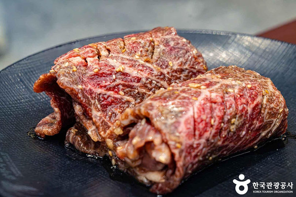 수원 왕갈비 (출처_한국관광공사)